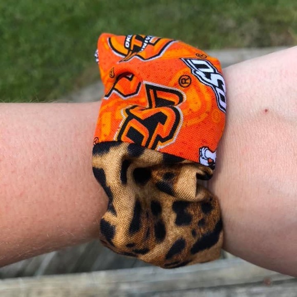 Scrunchie - Picture 2 of 2